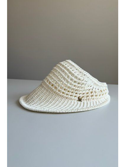 Klobouk s velkým kšiltem Cream