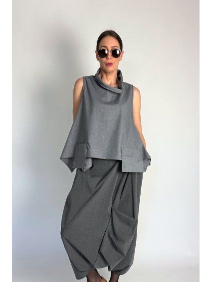 Vesta s přiznanými kapsami Grey