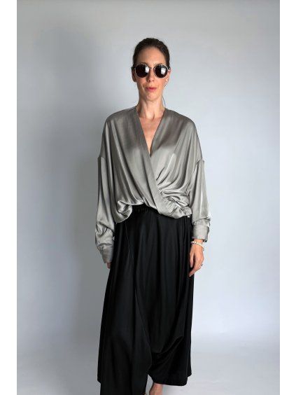 Halenka | Košile s překladem Glossy Beige | Grey