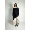 Asymetrická halenka Detail Black