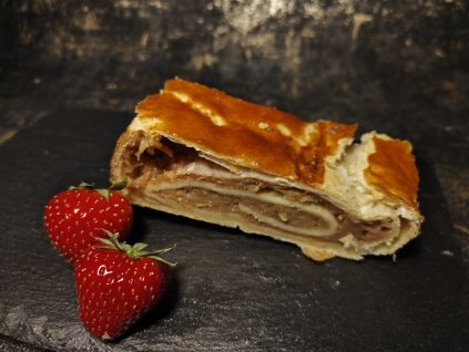 DOMÁCÍ JABLEČNÝ ŠTRŮDL