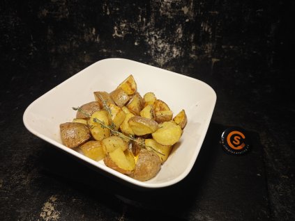 PEČENÉ BYLINKOVÉ BRAMBORY 200g