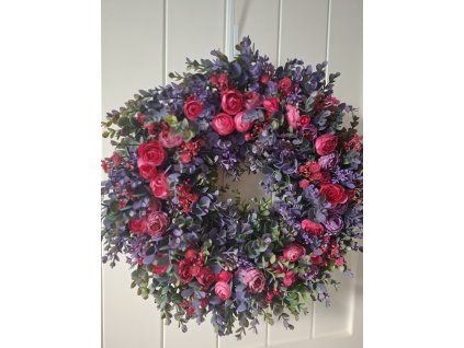 Celoroční věnec romantický