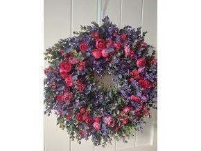 Celoroční věnec romantický