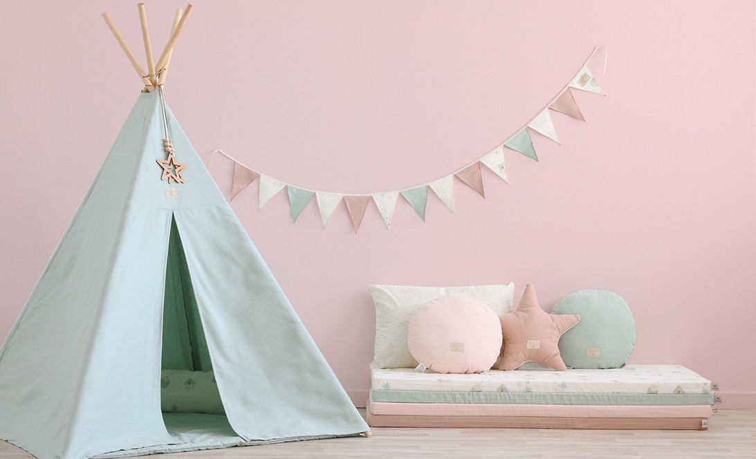 pastel-teepee-mattress-pink-mood-nobodinoz