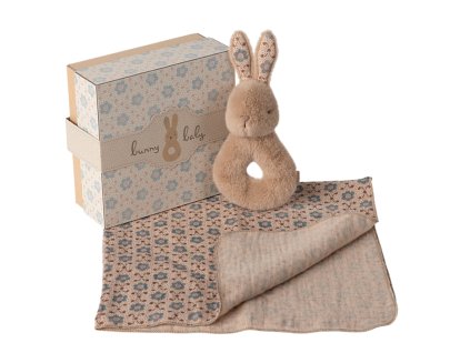 maileg set pro miminko s chrastitkem rabbit rattle cream peach (2)