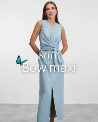 Šaty Bow 🩵 jeden střih, nekonečno možností. Bez rukávů, s mašlí a s délkou ke kotníkům, která lichotí každé postavě. Ať už...