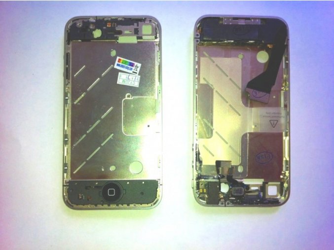 iPhone4 středové šasi + rám s osazenými tlačítky
