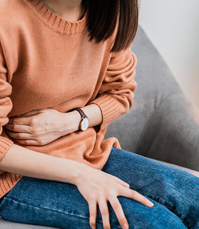 Trápí vás časté bolesti břicha, nadýmání nebo nekonzistentní stolice? Můžete trpět syndromem dráždivého střeva