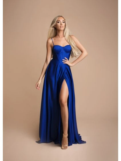 emma královská modrá