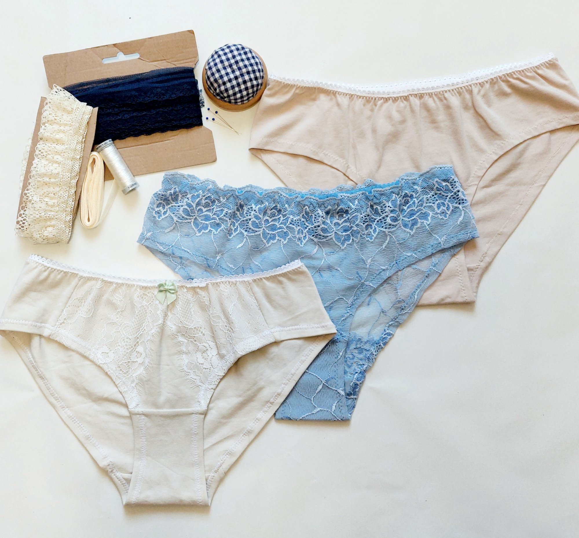 Jakou látku použít na šití kalhotek ?