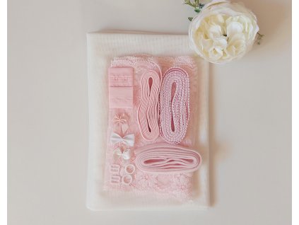 Set na růžovobílou podprsenku