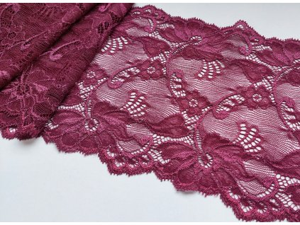 Vínová krajka s motivem květin
