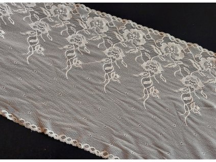 Smetanově bílá krajka s květinovým motivem -  i na svatební šití