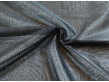 Černý stabilizační materiál