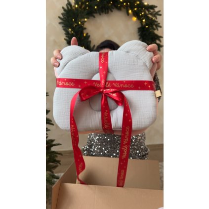 ZADARMO podhlavníček s uškami v hodnote 15 EUR