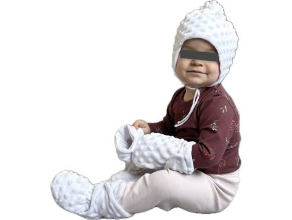 Set čepice, rukavice, capáčky