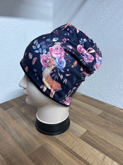 Čepice a nákrčník srnky