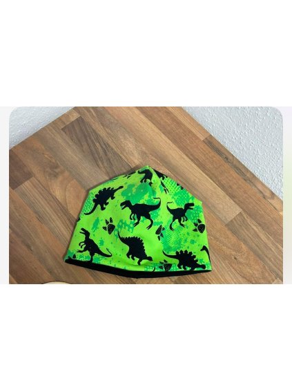 Čepice a nákrčník dino na zelené