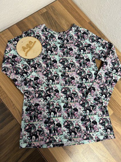 Tričko   - černý jednorožec