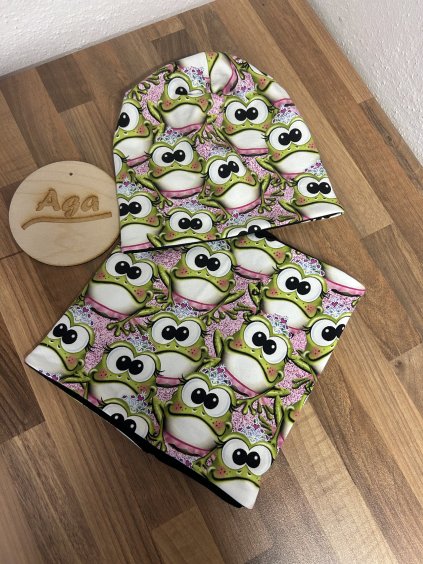 Čepice a nákrčník žabky