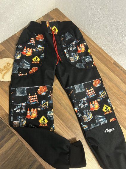 Softshell kalhoty na stavbě  - JARNÍ