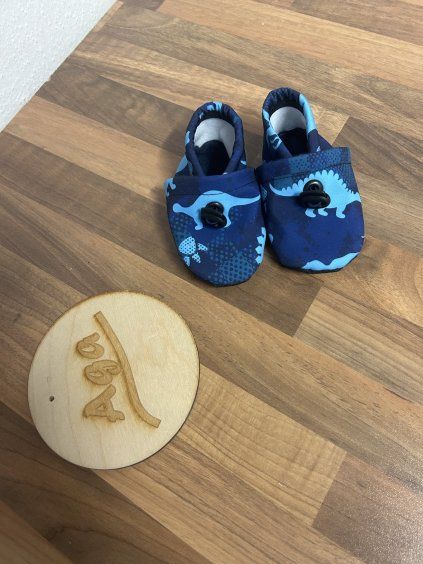 Capačky Aga 02 - modrý dino