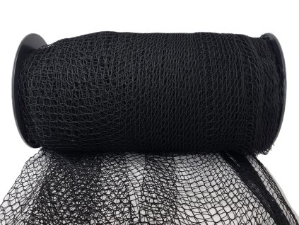 Ochranná síť - černá, oko 2x2cm, role 300 cm