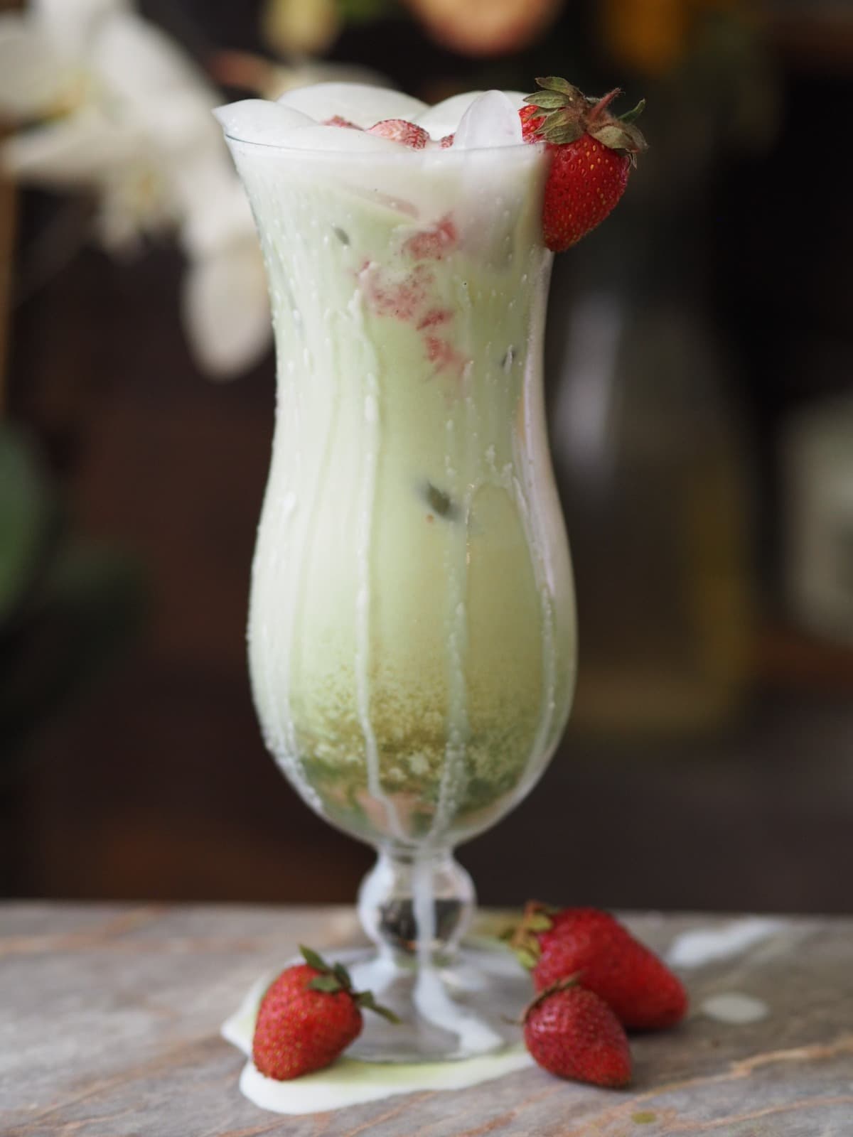 Matcha strawberry shake