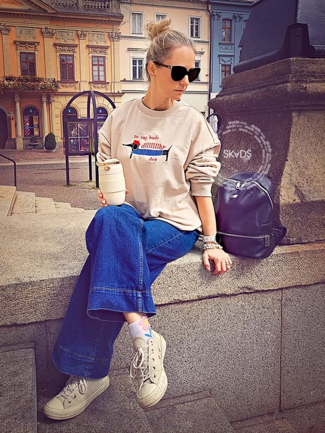 Mikina To zas bude dlllllhy deň s milým dlllhym jazvečíkom. Ktorý deň v týždni je pre vás dllhy a najradšej by ste ho...
