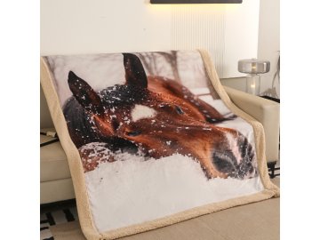 microflanelova deka s berankem KŮŇ