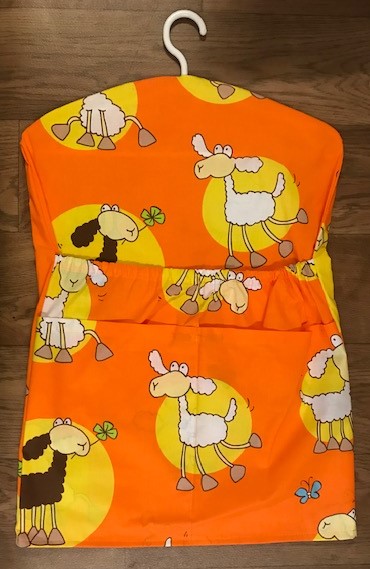 Výrobní družstvo Drutěva Dětský kapsář s ramínkem - ovečka oranžová dezén: ovečka oranžová