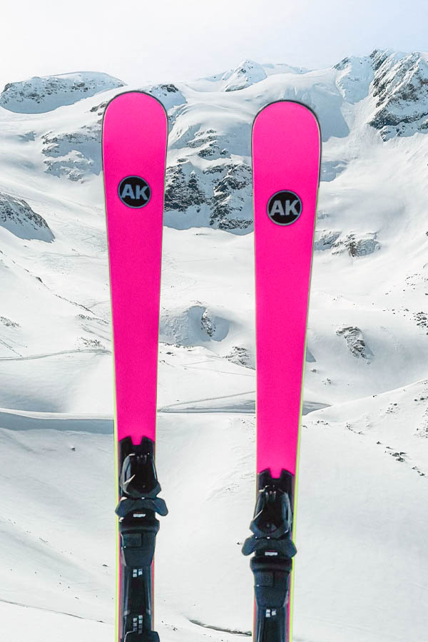 AK.PINK