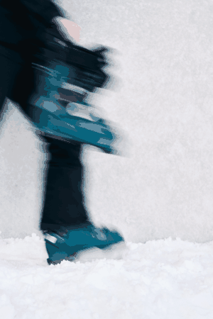 Demonstration of getting into and out of an Atomic Nexus ski boot