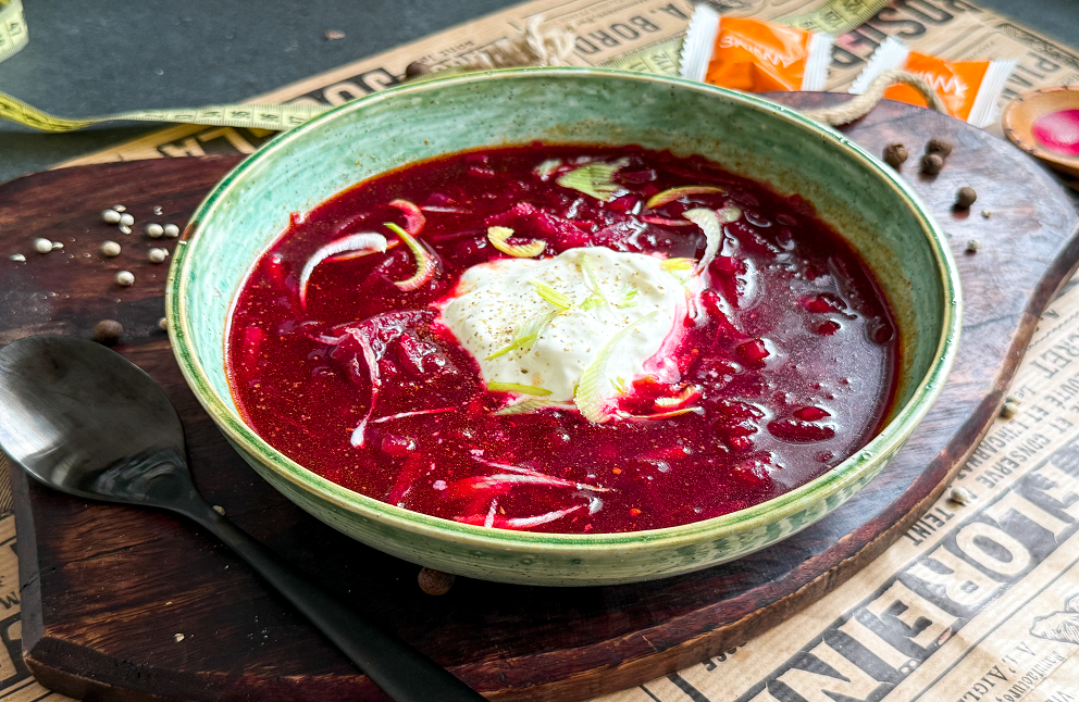 Polévka z červené řepy