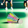 Badmintonový míček ENERO z peří, barevný