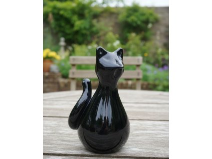 sklenena cerna kocka1