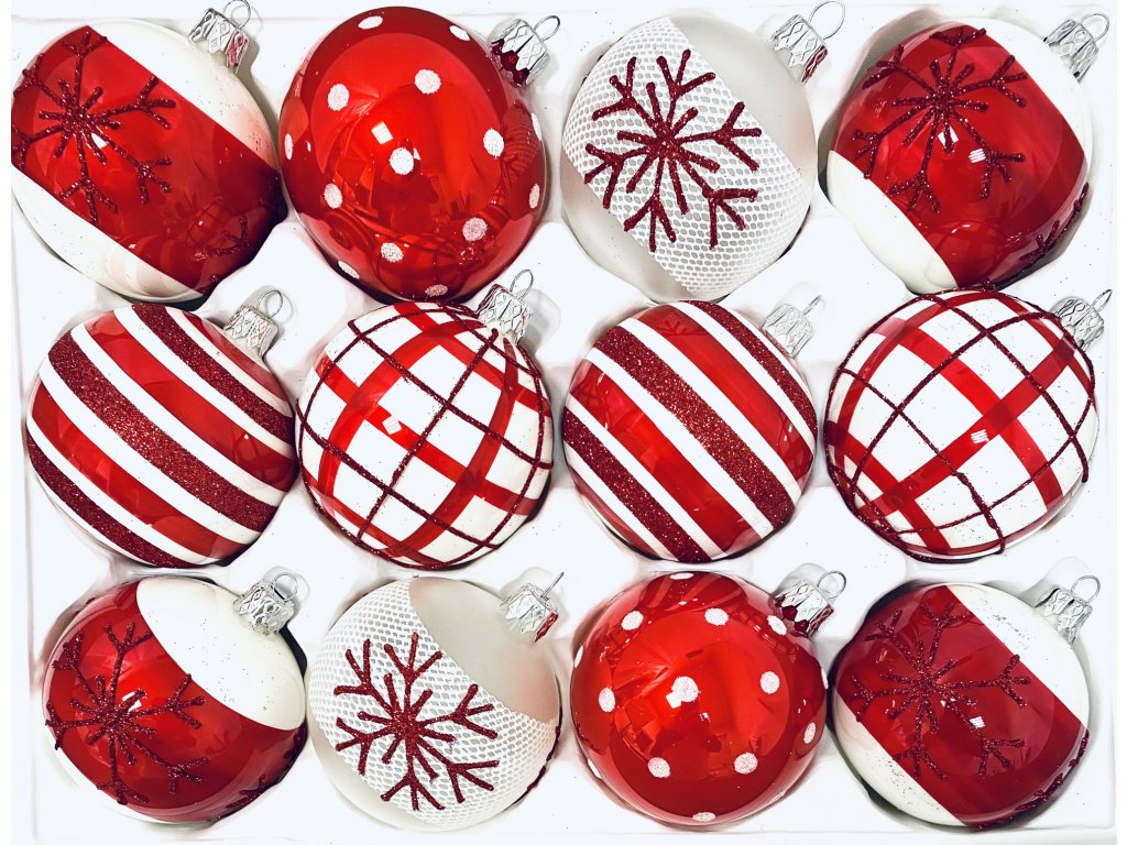 Irisa Vánoční ozdoby FISKE z kolekce NORDIC kombinace bílé a červené koule s dekorem 7 cm, SET 12 ks