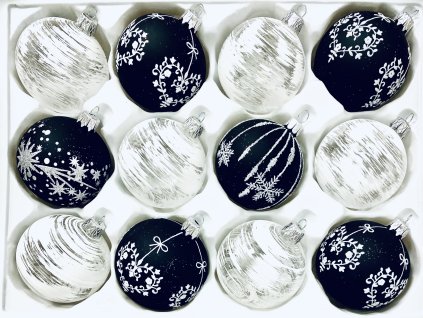 Clear winter whispers - Sada 12 ks skleněných ozdob s bílým nadčasovým dekorem (čirá a černá, Velikost 7cm) IRISA