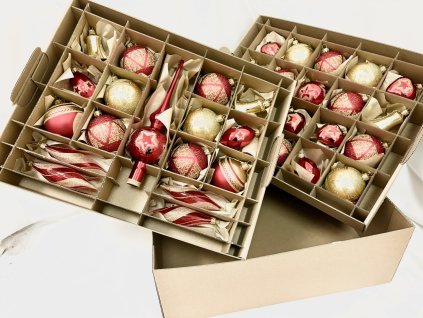 Irisa Červeno-zlatá vánoční noblesa – luxusní sada 37 ručně vyráběných ozdob a