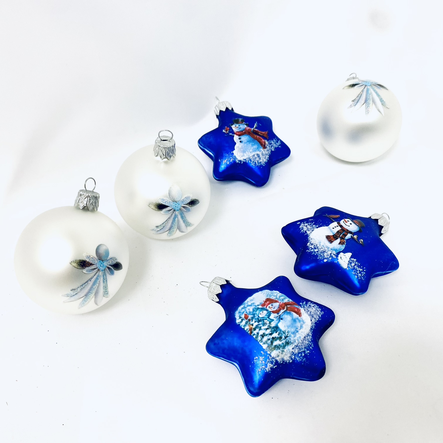 Sada vánočního nebe - 6 Kusů skleněných ozdob ( velikost 6 cm ) IRISA" Balení: 6 ks, Barva: bílá;modrá, Velikost: 6 cm