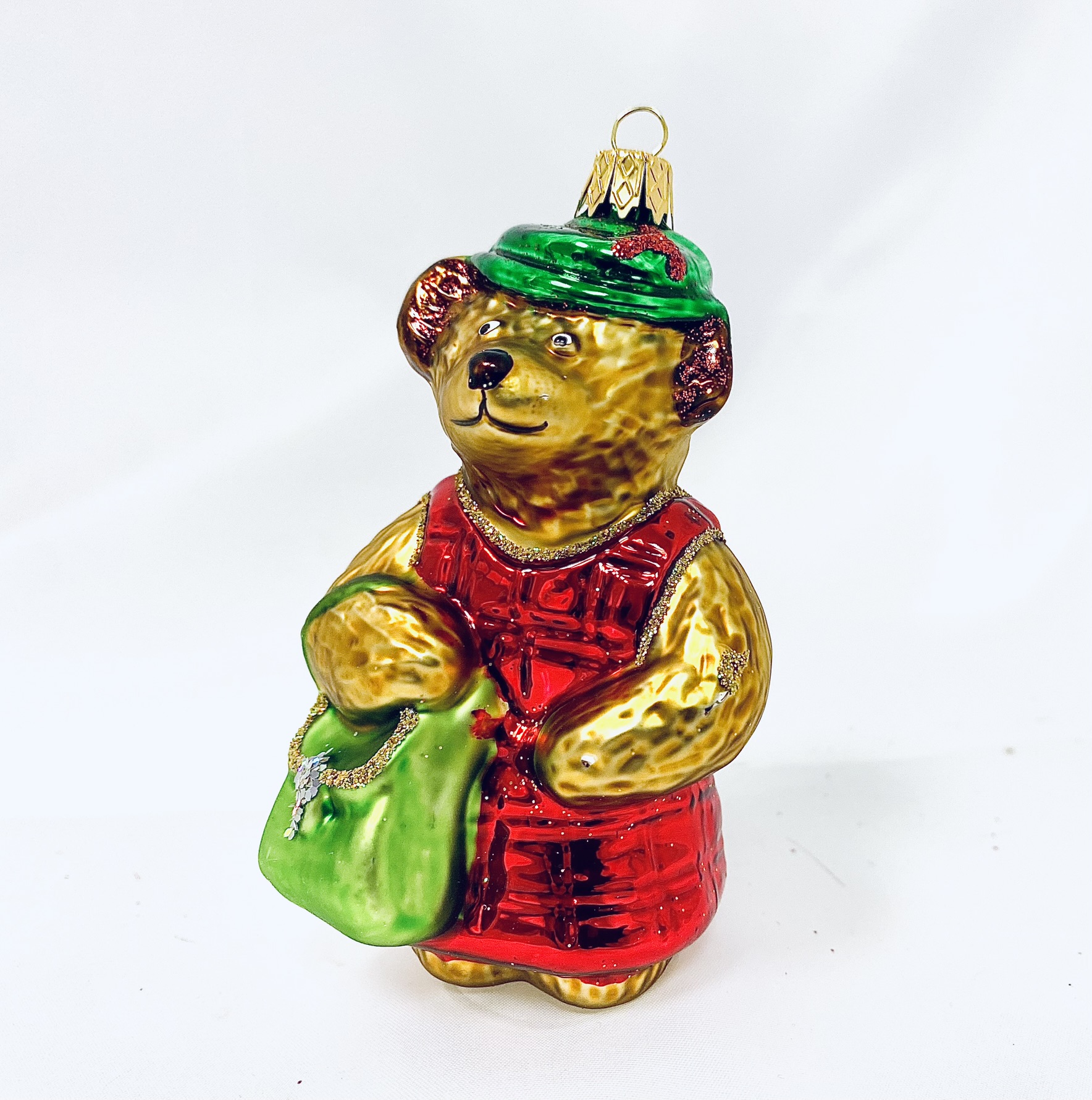 IRISA Skleněná vánoční ozdoba "Medvědí máma" velikost 10 cm zelený klobouček Balení: 1 balení, Barva: hnědá, Velikost: 10 cm