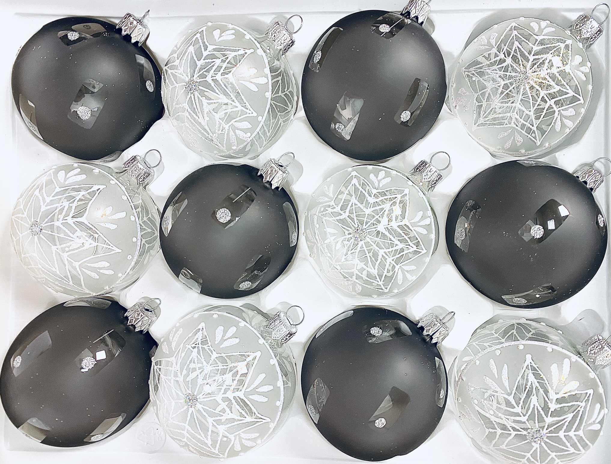 Kouzlo Vánoc: Eliora - Sada 12 ks skleněných ozdob dekor - pavučiny (čirá a černá, Velikost 7cm) IRISA Balení: 12ks, Barva: čirá;černá, Velikost: 7 cm