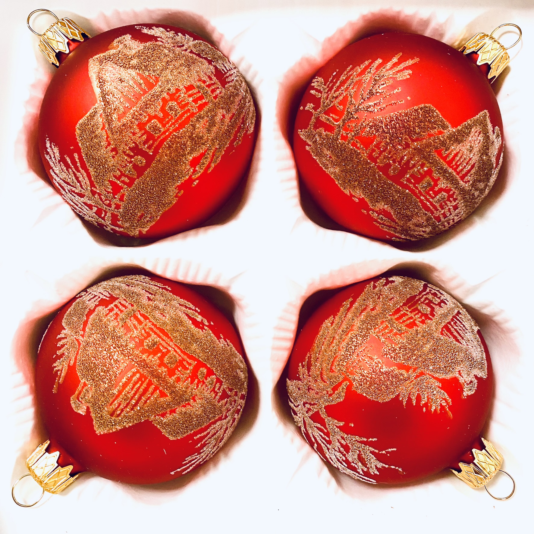 Elegance vánoční kolekce - Chaloupky (červená, 4 ks, Velikost 7 cm) Balení: 4ks, Barva: červená, Velikost: 7 cm