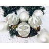 Irisa Vánoční exkluzivní ozdoby NIKA bílé koule kombinace s dekorem Velikost 8 cm, SET 12 ks a