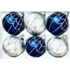 Aurora Collection: sada 6 skleněných vánočních koulí se stříbrným motivem Kouzlo Mrazu , velikost 7 cm, bílá a modrá
