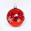 Sada skleněných vánočních koulí Rudo-bílé svátky - červená se bílým dekorem plovoucích svíček, dárků a vloček (Sada 6 ks, Velikost 7 cm) aaa