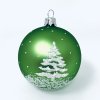 Sada skleněných vánočních koulí Evergreen winter wonders – zelená se bílým dekorem větviček, zasněženého stromu a vloček (Sada 6 ks, Velikost 7 cm) a