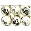Zimní vesnice: bílé vánoční koule s kresbami 7 cm – sada 6 ks