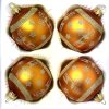 Skleněná vánoční koule Ø 7 cm – matná měděná se sobím motivem a hvězdami (sada 4 ks)